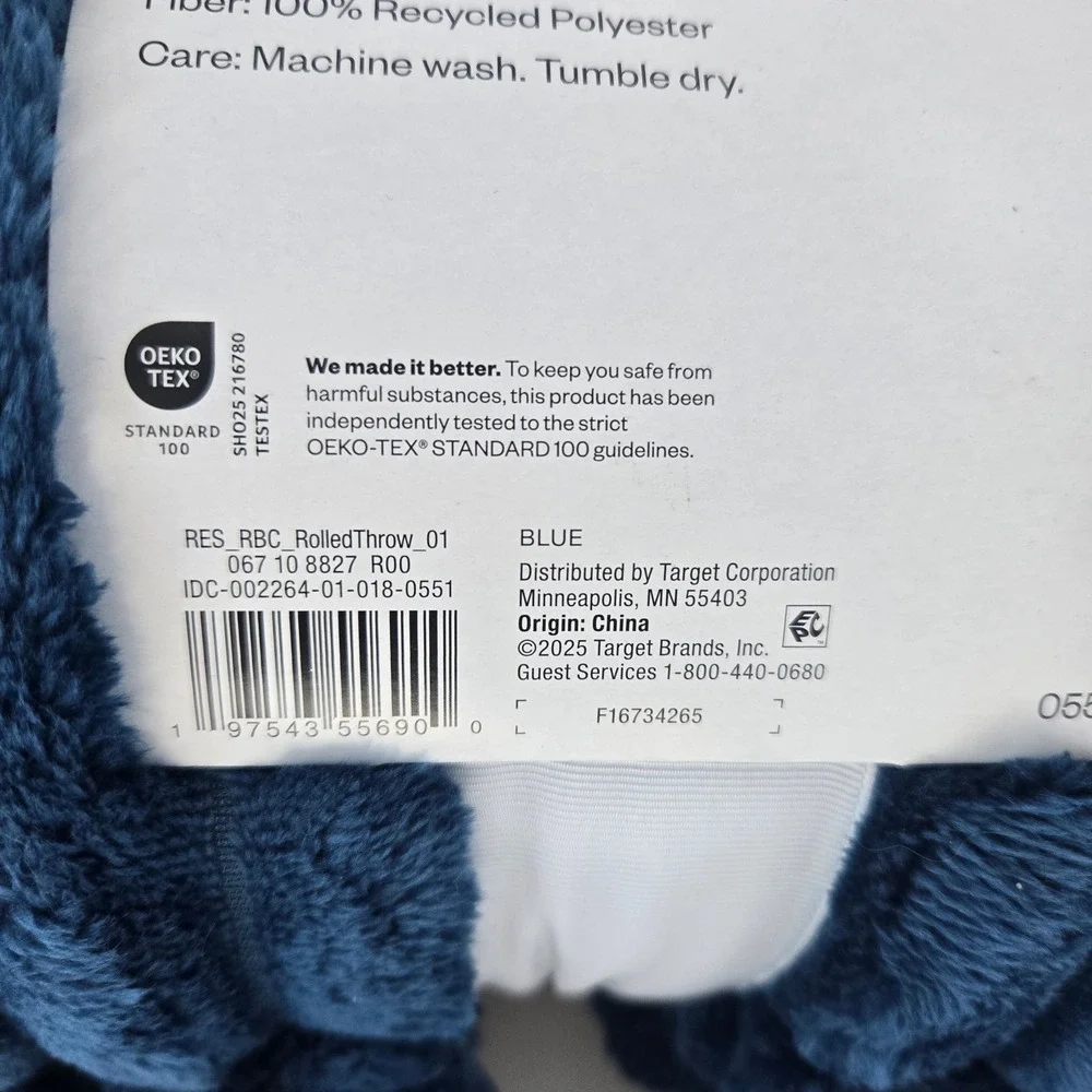 Room Essentials Throw Blanket 50x60 Blue Ribbed Plush Polyester BRAND NEW